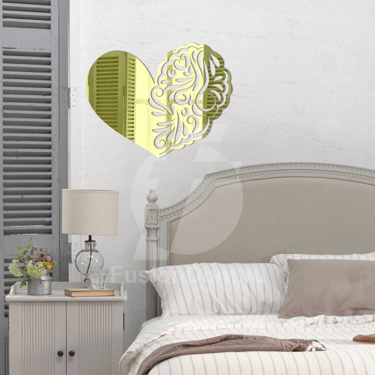 Акриловое зеркало Сердце в цветах