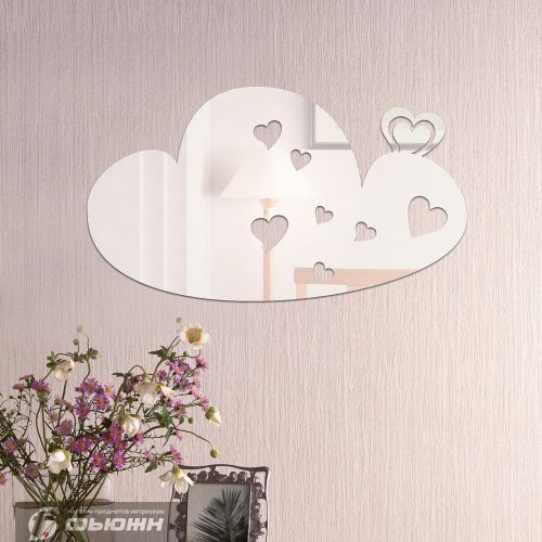 Акриловое зеркало Облачко с сердцами