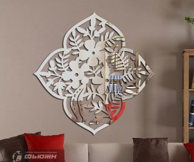 настенное зеркало Изящный ромб